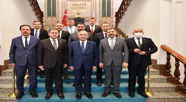 MHP’den Bakan  Bozdağ’a hayırlı olsun ziyareti