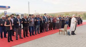 Yağmur yağması için dua ettiler