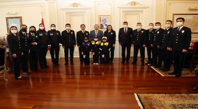 Esertürk ve Kişi’den Vali Polat’a ziyaret