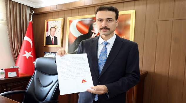 Çeyrek altınla destek oldu