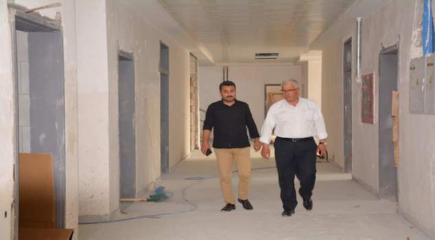 Yazıcı, okul inşaatlarını inceledi