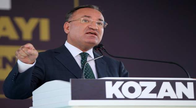 Adalet Bakanı Bekir Bozdağ’dan 81 il barosuna tepki