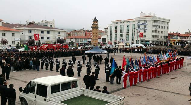 Gazi Mustafa Kemal Atatürk’ü törenle andık