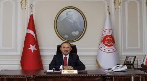 Bozdağ: Kesinleşmiş ne hapis ne de siyasi yasak vardır
