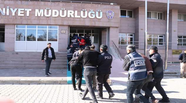Yozgat merkezli uyuşturucu operasyonunda 39 gözaltı