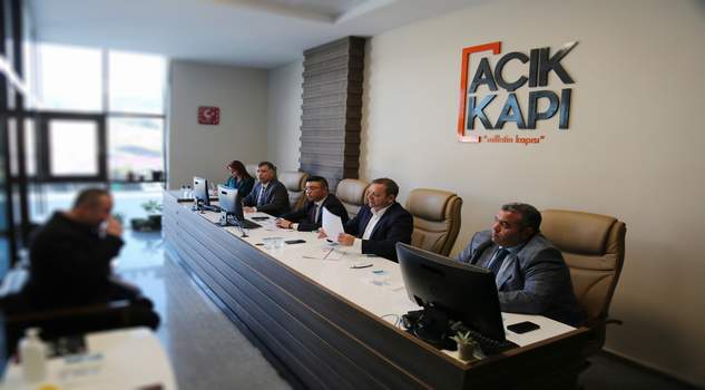 Vali Polat, vatandaşların sorun ve taleplerini dinledi