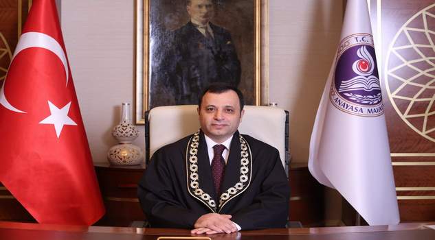 AYM Başkanı Arslan 3. kez seçildi