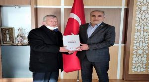 Rektör Karadağ’dan Demir’e teşekkür