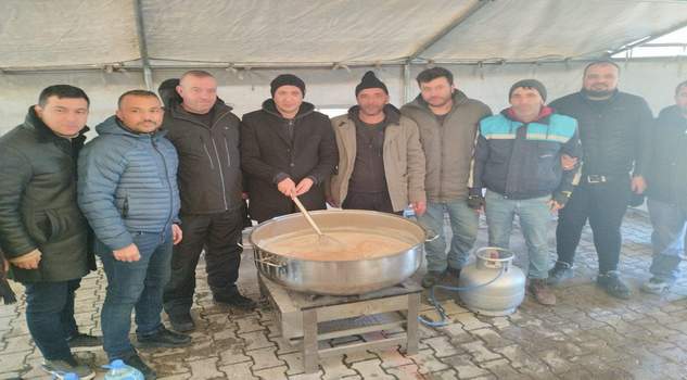 Başkan Açıkel’de 1 Milyon lira bağışladı