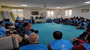 Görevi devralan personelle toplantı