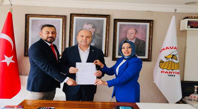 Pınar Ünal, Anavatan Partisinden aday adayı