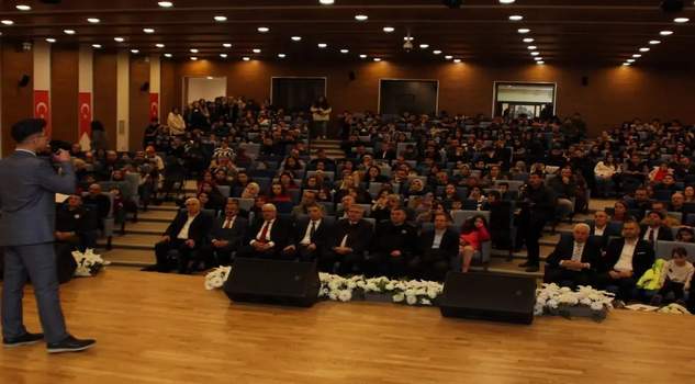 İstiklal Marşı’nın kabulünün 102.yıldönümü kutlandı