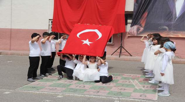 Yozgat’ta 23 Nisan coşkuyla kutlandı