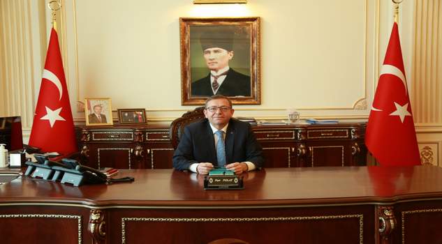    Vali Polat: Bayram paylaşmaktır