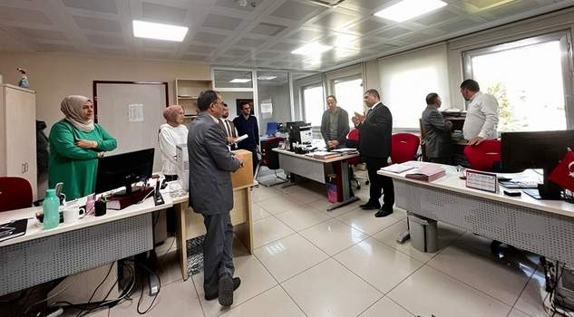 Ethem Sedef memurlarla buluştu