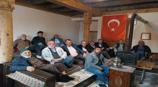 Asırlık köy odası tarihe tanıklık ediyor