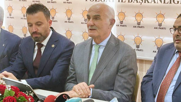 AK Parti Genel Başkan Yardımcısı Yılmaz: Milletin sesine kulak veriyoruz