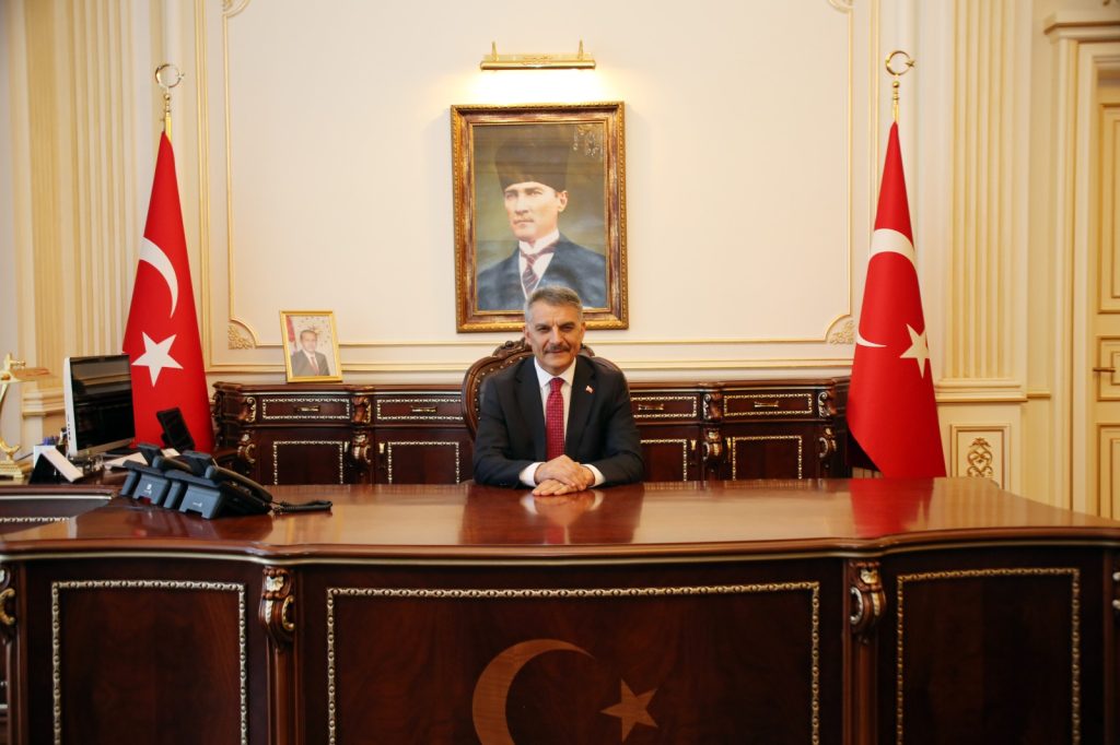 Vali Özkan: Gazilerimiz gurur kaynağımızdır