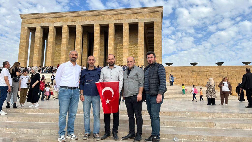 Çınarer:  Cumhuriyet, ülkemizin bağımsızlık ve çağdaşlık yolculuğunun başlangıcıdır