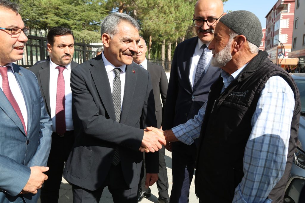 Vali Özkan, Sorgun’da incelemelerde bulundu