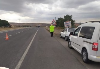 Trafik ekipleri denetimlerini sürdürüyor