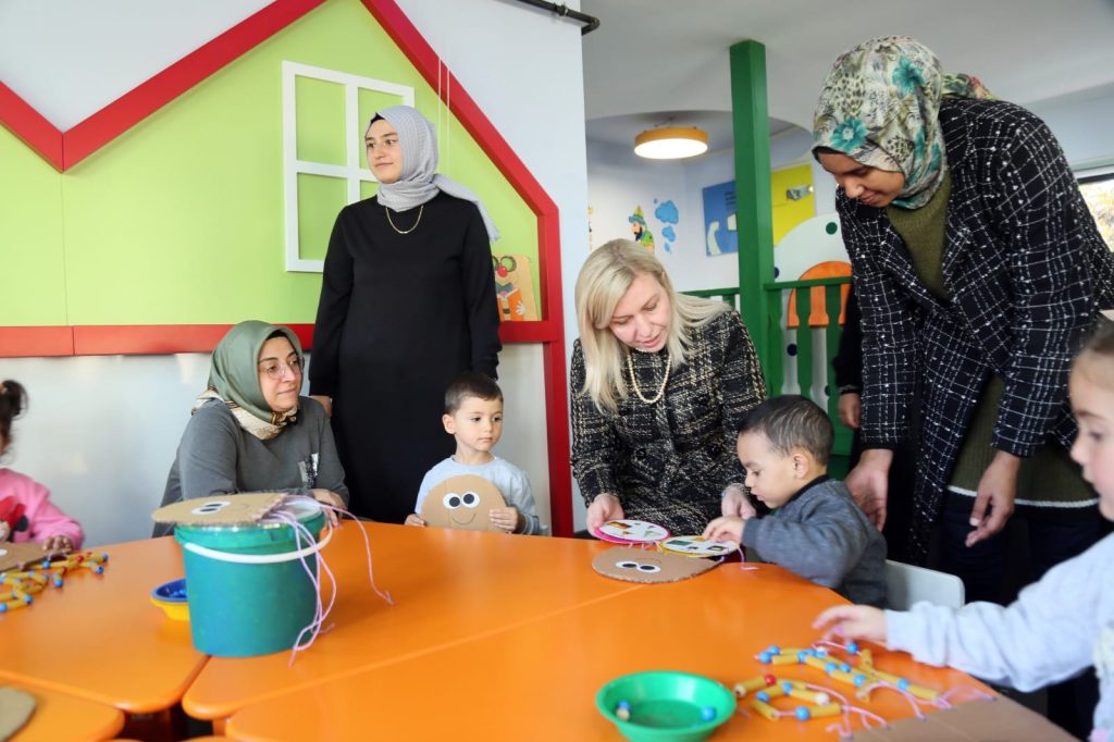 Özkan: Kitap okumak çocukların kişisel gelişimine katkı sağlar