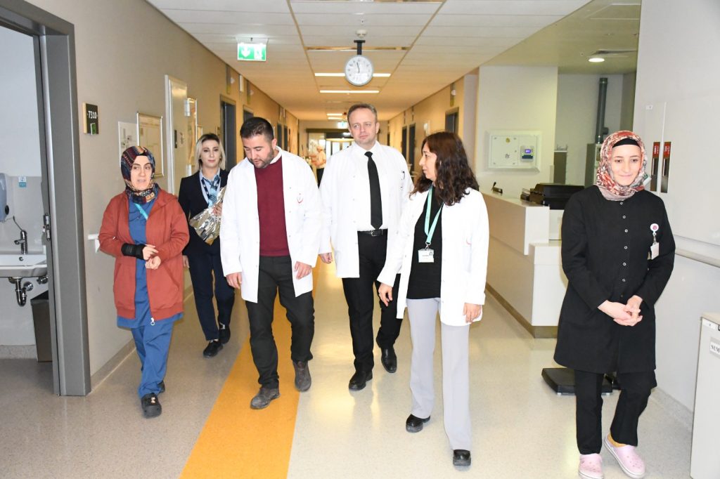 Başhekim Kozan: Hastalarımızla her daim beraberiz