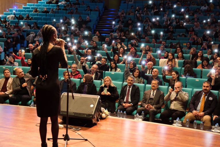 Yozgat Belediyesi Türk Sanat Müziği Korosu beğenildi