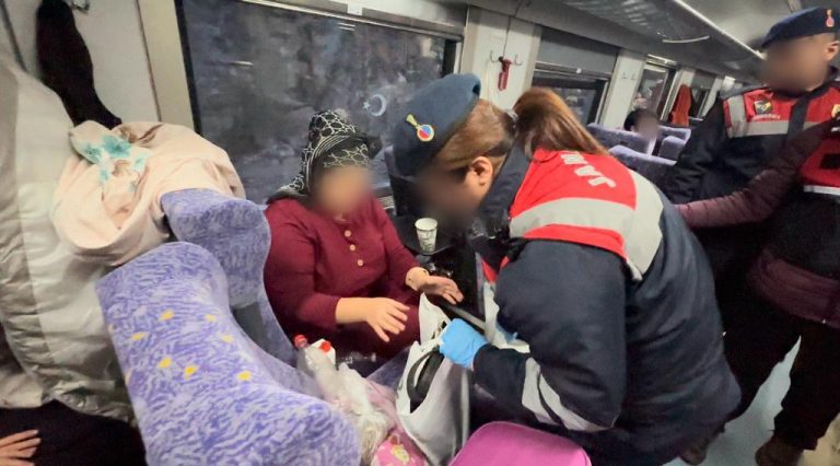 Jandarma ekipleri uygulamalarını sürdürüyor