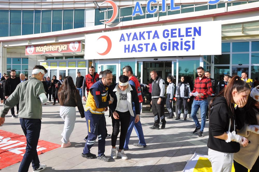 Sorgun Devlet Hastanesinde Masa Başı ve Saha Tatbikatı yapıldı