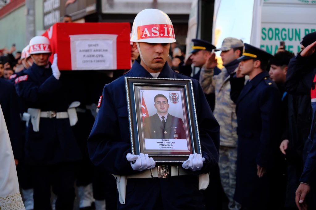 Şehit Uzman Çavuş Ahmet Arslan, dualarla uğurlandı
