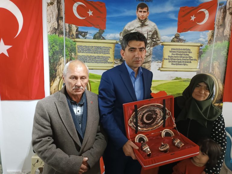 Kaymakam Coşgun’dan şehit ailesine ziyaret