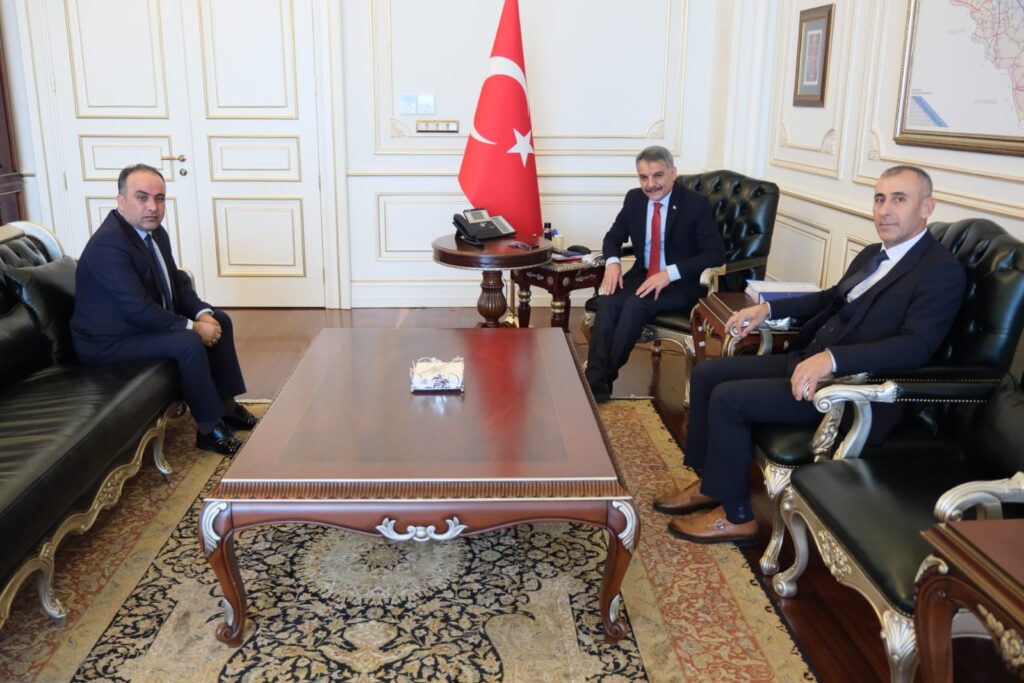 Yeni İl Müdürü Arif Topal’dan Vali Özkan’a ziyaret