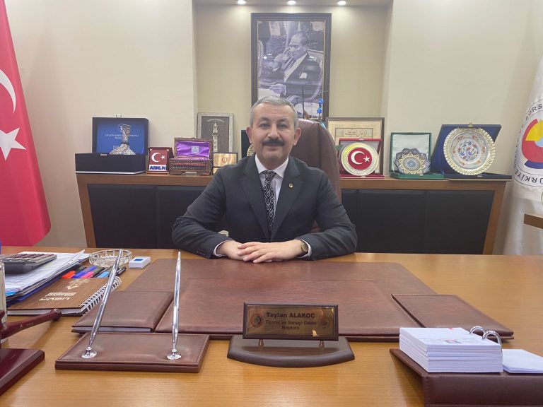 Alakoç, Gazetecilerin Günü’nü kutladı