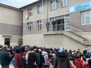 Altınkaynak, okul ziyaretlerini sürdürüyor