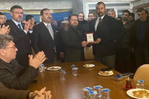 AK Parti’de devir teslim töreni yapıldı