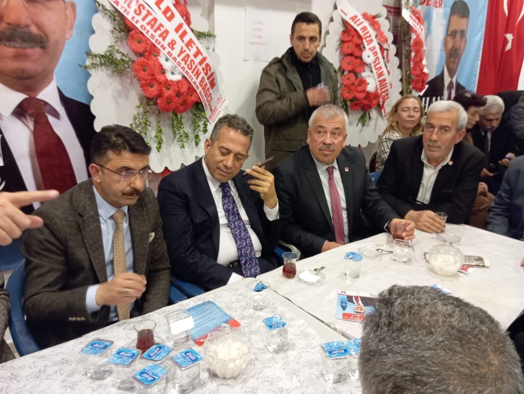 Başarır, hakaret davasını geri çekti