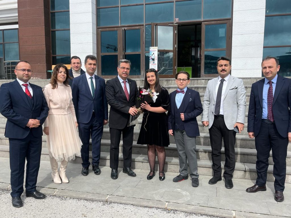 Yozgat Merkez Ortaokulunda Renkli “Pi Günü” programı