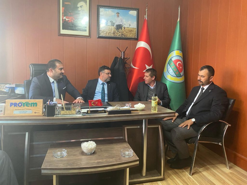 Başkan Altuntaş’tan Ziraat Odası Başkanı Metin’e ziyaret