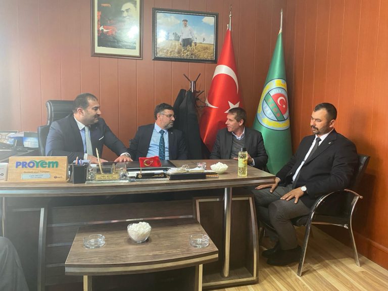 Başkan Altuntaş’tan Ziraat Odası Başkanı Metin’e ziyaret