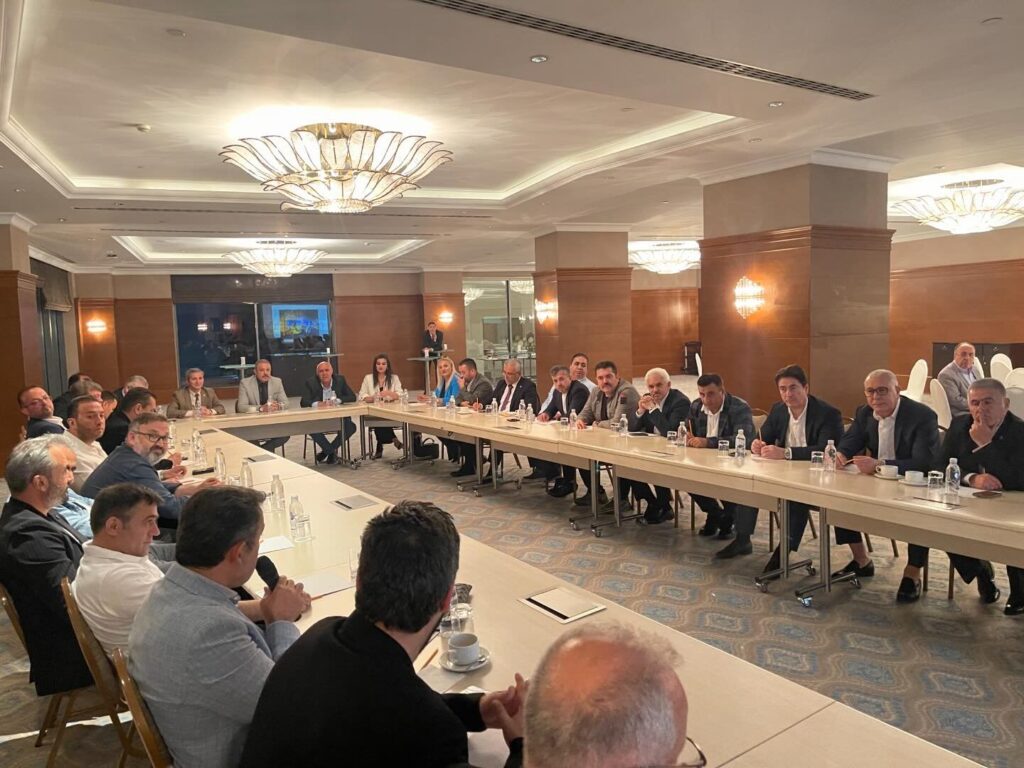 YOSİAD sektörün en’lerini bir araya getirdi