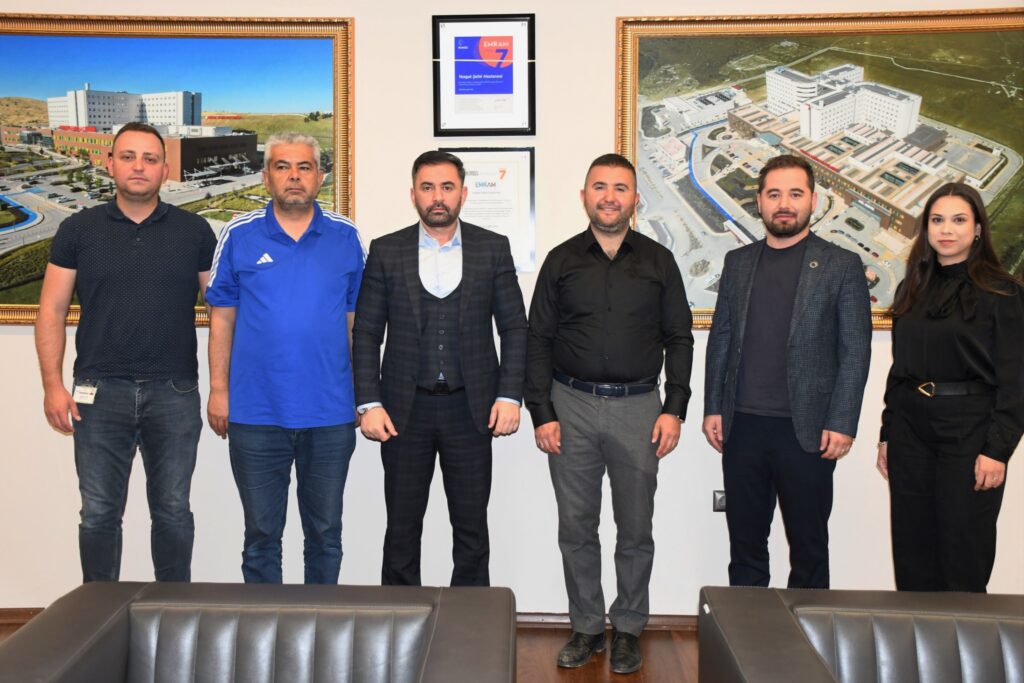 Her yıl 100 bin kişi sigaraya bağlı hastalıklar sebebiyle ölüyor