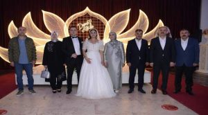 Şerefli, ailesinin mutlu günü