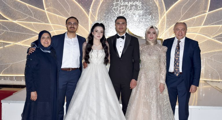 Ahmet Batuhan ve Rumeysa çiftinin mutlu günü