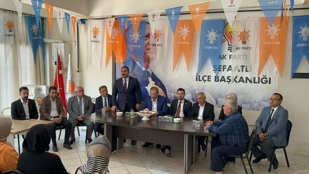AK Parti teşkilatlarında güç birliği