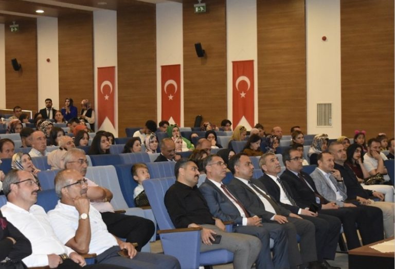 “Dilimizin Zenginlikleri” Projesi kapanış yaptı