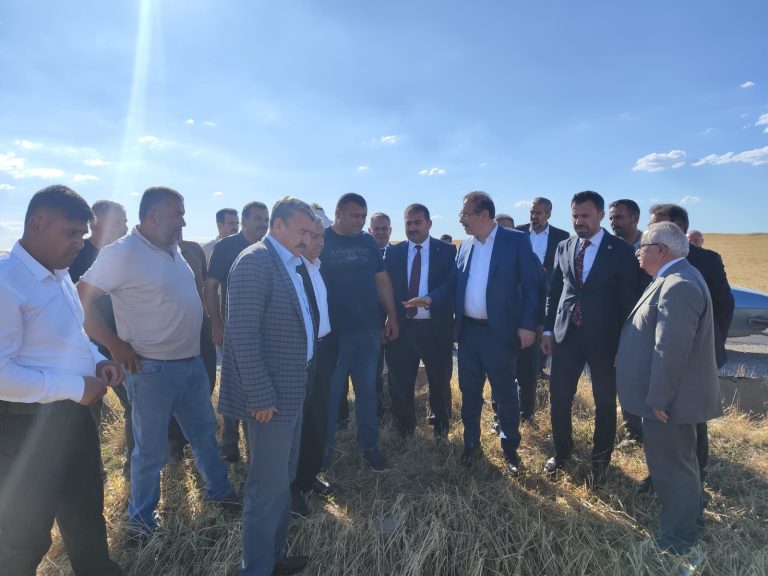 Akgül: “Şov yapmıyoruz derman olmaya çalışıyoruz”