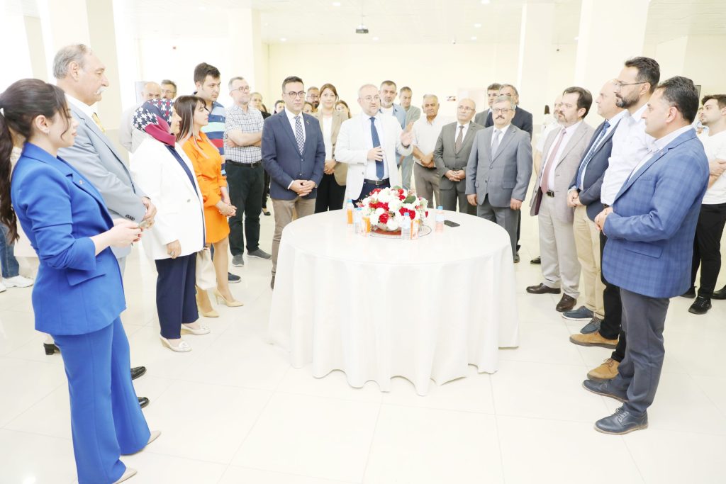 YOBÜ’de bayramlaşma töreni