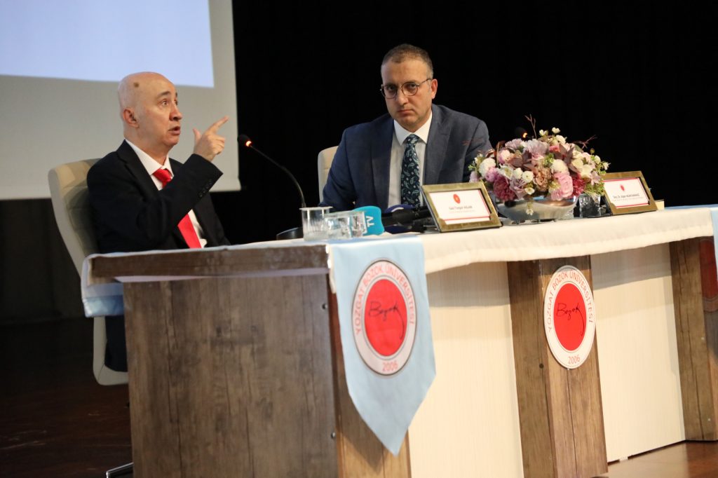 “15 Temmuz İşgal Girişimi” Konulu konferans düzenlendi