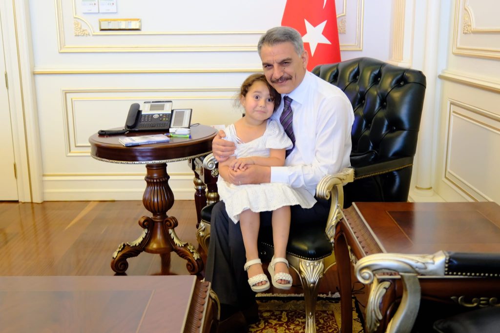 Vali Özkan Şehit ailelerini makamında ağırladı